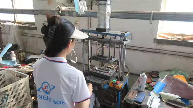 Xinhe County Shengfu Box Industry Co., Ltd.